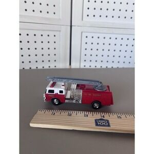 Ertl Fire Department Ladder Truck Engine Emergency Rescue Red Diecast 2020 China